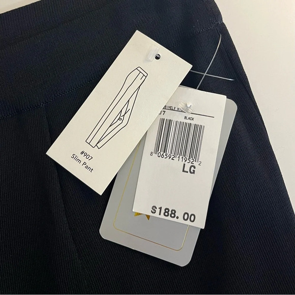 Exclusively Misook Slim Black Pant #907 Petite Large Pull On - Picture 9 of 9